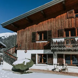 chalet-la-bornette.hotels-rhonealpes.com/